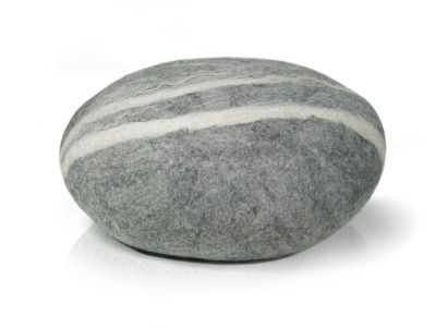Stone Pillow Filzkissen hellgrau Fivetimesone 53x42x22 cm